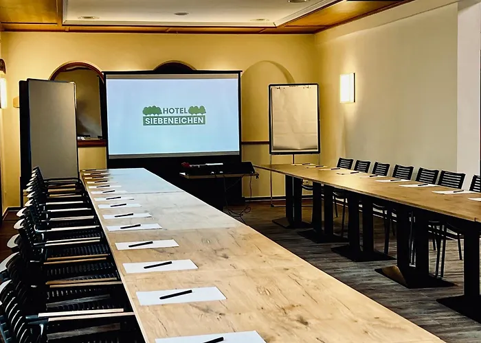 Siebeneichen فندق 3*